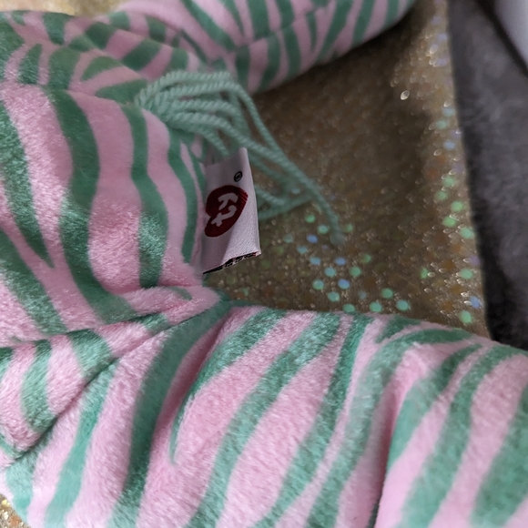 Ty pillow pal Zulu the zebra - Picture 5 of 9